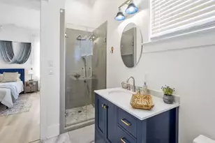 1105 Ball, Galveston, TX 77550 - Photo 48