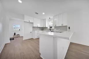 2221 Grover Ave, Galveston, TX 77551 - Photo 30