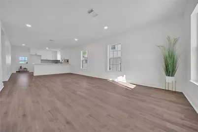 2221 Grover Avenue, Galveston, TX 77551 - Photo 16