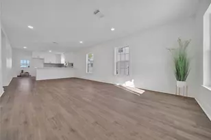 2221 Grover Ave, Galveston, TX 77551 - Photo 16