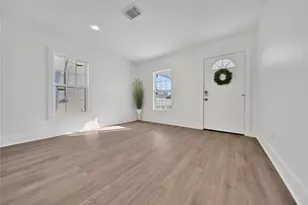 2221 Grover Ave, Galveston, TX 77551 - Photo 34