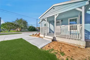 2221 Grover Ave, Galveston, TX 77551 - Photo 22