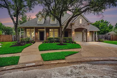 1017 Misty Trails Lane, League City, TX 77573 - Photo 2