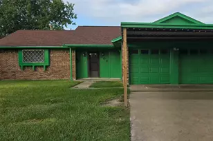 806 Briarway St, Pasadena, TX 77503 - Photo 2