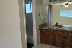 806 Briarway St, Pasadena, TX 77503 - Photo 10