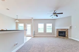 26108 Knights Tower Ct, Kingwood, TX 77339 - Photo 2