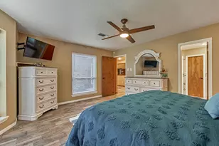 660 Hillcrest Dr, Huntsville, TX 77340 - Photo 26