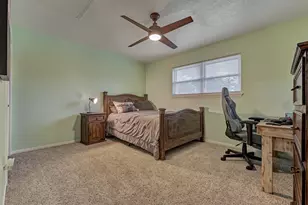 660 Hillcrest Dr, Huntsville, TX 77340 - Photo 36