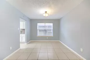 12023 Plumbrook Dr, Houston, TX 77099 - Photo 14