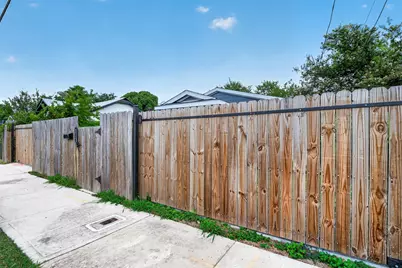 1119 Panama Street, Houston, TX 77009 - Photo 2