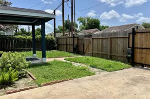 1119 Panama St, Houston, TX 77009 - Photo 32