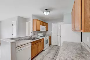 22307 Tree House Ln, Spring, TX 77373 - Photo 8