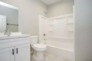 14010 Longstreet Building 3, Willis, TX 77318 - Photo 12