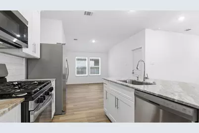 4017 Steer Stable Lane, League City, TX 77573 - Photo 4