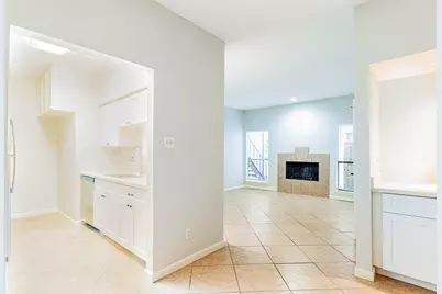 1818 Augusta Drive #27, Houston, TX 77057 - Photo 12