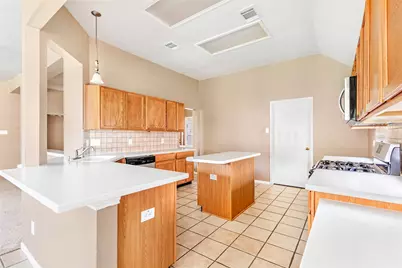 1519 Sandy Park Drive, Kingwood, TX 77339 - Photo 6