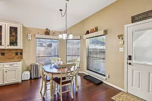 2431 Alberton Ln, Pearland, TX 77584 - Photo 10