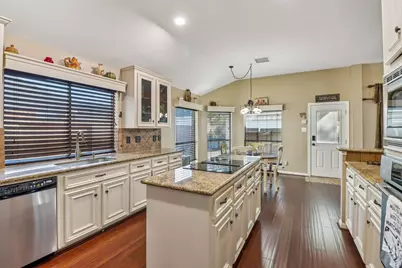 2431 Alberton Lane, Pearland, TX 77584 - Photo 12