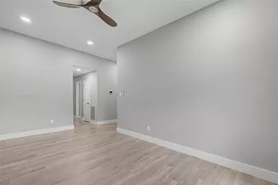 1210 Bob White Drive, Friendswood, TX 77546 - Photo 6