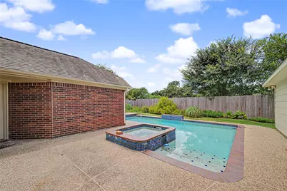1210 Bob White Drive, Friendswood, TX 77546 - Photo 46