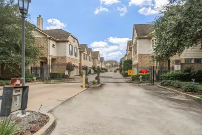 10610 Wallingford Place, Houston, TX 77042 - Photo 34