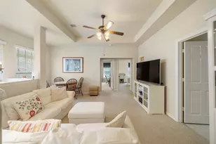 10610 Wallingford Pl, Houston, TX 77042 - Photo 16