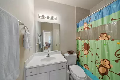 10610 Wallingford Place, Houston, TX 77042 - Photo 26