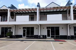 9788 Clarewood Dr, Houston, TX 77036 - Photo 2