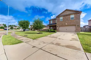 2003 Beach Bluff Rd, Rosenberg, TX 77469 - Photo 4