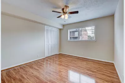 2555 Marilee Lane #4, Houston, TX 77057 - Photo 10
