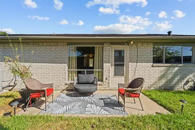 6305 Silver Leaf Dr, League City, TX 77573 - Photo 30