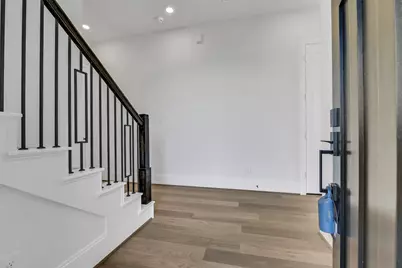 12037 Royal Oaks Run Drive, Houston, TX 77082 - Photo 4