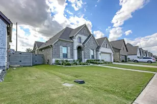 4718 Birch Knoll Trail, Manvel, TX 77578 - Photo 2