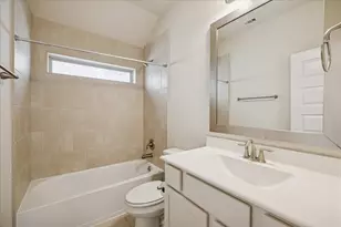 10604 Centre Glade Dr, Houston, TX 77043 - Photo 16