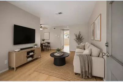 2012 Brun Street #E, Houston, TX 77019 - Photo 2