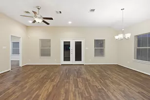 3018 Greenbriar Springs Dr, Houston, TX 77073 - Photo 6