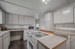 2316 Green Meadows Dr, Sealy, TX 77474 - Photo 18