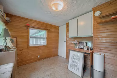 2316 Green Meadows Drive, Sealy, TX 77474 - Photo 32