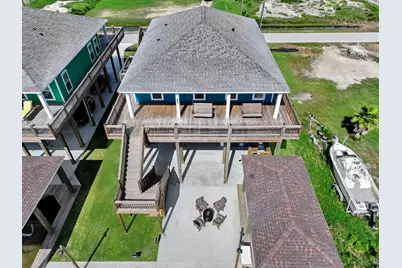 1297 Mabry Street, Gilchrist, TX 77617 - Photo 40