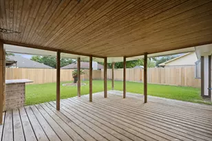 7019 Winding Trace Dr, Houston, TX 77086 - Photo 18