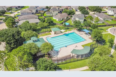 8114 Yaupon View Drive, Cypress, TX 77433 - Photo 18