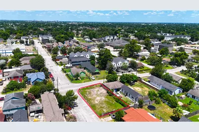 1401 Amundsen Street, Houston, TX 77009 - Photo 6