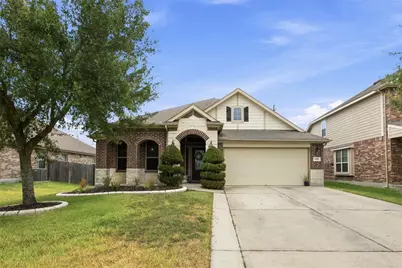 8218 Bay Run Ave Avenue, Baytown, TX 77521 - Photo 2