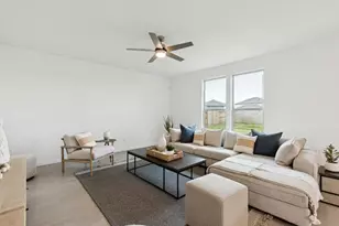 1010 S Oakhurst Dr, Dayton, TX 77535 - Photo 4