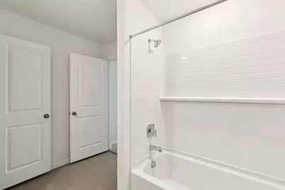 1010 S Oakhurst Drive, Dayton, TX 77535 - Photo 20