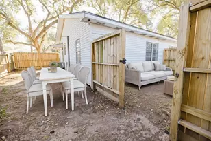 2518 Daugherty St, Waller, TX 77484 - Photo 16