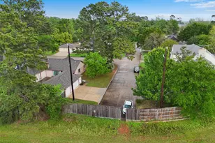 722 Shadow Brook Dr, Spring, TX 77380 - Photo 36