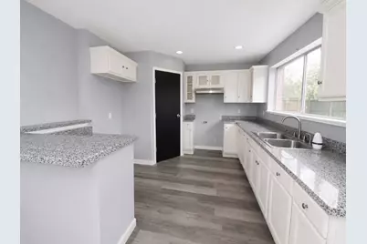 2430 Shady Bend Drive, Pearland, TX 77581 - Photo 16