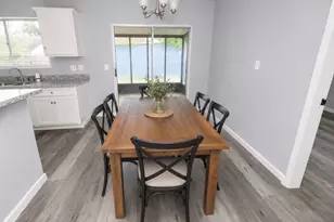 2430 Shady Bend Dr, Pearland, TX 77581 - Photo 10