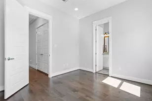 1114 W 15th 1/2 St, Houston, TX 77008 - Photo 44